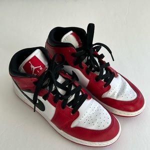 Nike Red White Black High-Top Sneakers